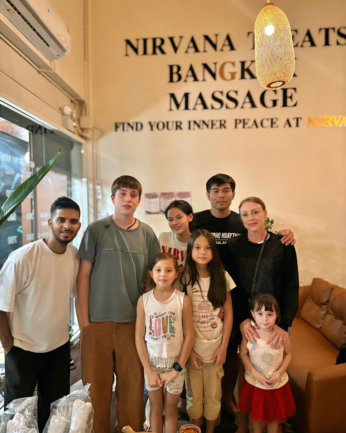 Nirvana Treats Bangkok Massage guests in the reception area