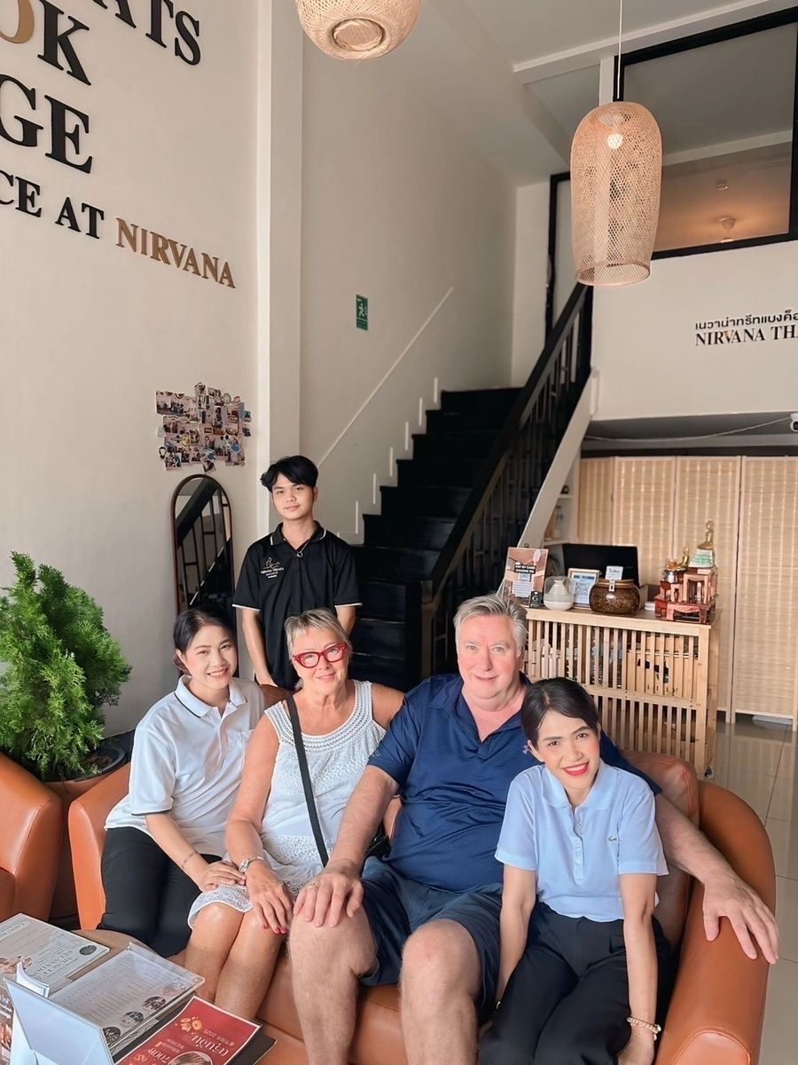 ภายในร้านนวด Nirvana Treats Bangkok ที่อบอุ่น สงบ บนสุขุมวิท 85